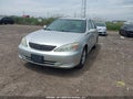 Photo 2 of 17 — 2004 Toyota Camry