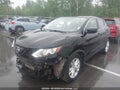 Photo 2 of 17 — 2019 Nissan Qashqai