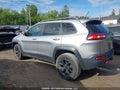 Photo 14 of 18 — 2015 Jeep Cherokee