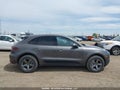 Photo 13 of 19 — 2015 Porsche Macan