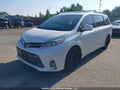 Photo 6 of 19 — 2018 Toyota Sienna