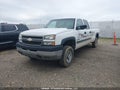 Photo 2 of 19 — 2005 Chevrolet Silverado 2500
