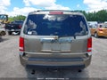 Photo 17 of 20 — 2011 Honda Pilot