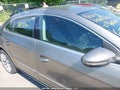 Photo 21 of 22 — 2010 Volkswagen Passat