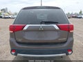 Photo 17 of 25 — 2016 Mitsubishi Outlander