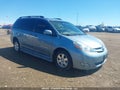 Photo 1 of 22 — 2010 Toyota Sienna