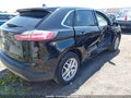 Photo 4 of 16 — 2021 Ford Edge