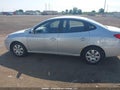 Photo 14 of 18 — 2010 Hyundai Elantra
