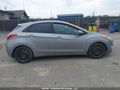 Photo 13 of 19 — 2013 Hyundai Elantra