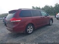 Photo 4 of 21 — 2011 Toyota Sienna