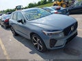 Photo 1 of 20 — 2022 Volvo XC60
