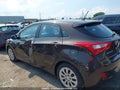 Photo 14 of 16 — 2016 Hyundai Elantra