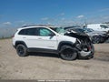 Photo 13 of 19 — 2020 Jeep Cherokee