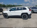 Photo 14 of 17 — 2018 Jeep Cherokee