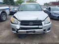 Photo 12 of 19 — 2011 Toyota RAV4