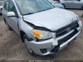 Photo 6 of 19 — 2011 Toyota RAV4