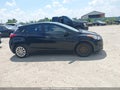 Photo 13 of 17 — 2016 Hyundai Elantra