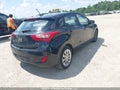 Photo 4 of 17 — 2016 Hyundai Elantra