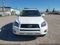 Photo 13 of 19 — 2012 Toyota RAV4