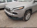 Photo 6 of 16 — 2016 Jeep Cherokee