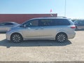 Photo 14 of 19 — 2018 Toyota Sienna