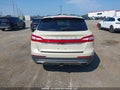 Photo 16 of 18 — 2016 Lincoln MKX