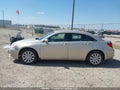 Photo 14 of 19 — 2014 Chrysler 200
