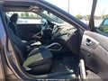Photo 5 of 21 — 2013 Hyundai Veloster