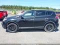 Photo 15 of 22 — 2018 Toyota RAV4