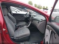 Photo 5 of 22 — 2013 Hyundai Elantra