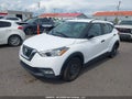 2019 Nissan Kicks — photo 2 of 23 | VIN 3N1CP5CU2KL525624