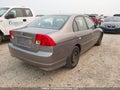2005 Honda Civic — photo 4 of 20 | VIN 2HGES16615H037788