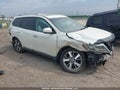 2015 Nissan Pathfinder — photo 1 of 17 | VIN 5N1AR2MM7FC704962