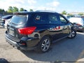 2019 Nissan Pathfinder — photo 4 of 18 | VIN 5N1DR2MM8KC599646