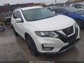 2018 Nissan Rogue — photo 1 of 17 | VIN 5N1AT2MT3JC740049
