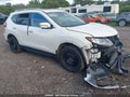2019 Nissan Rogue — photo 1 of 17 | VIN 5N1AT2MV9KC722688