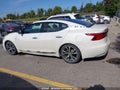 2016 Nissan Maxima — photo 14 of 21 | VIN 1N4AA6AP3GC445153