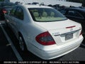 2009 Mercedes-Benz E-Class — photo 3 of 10 | VIN WDBUF87XX9B363438