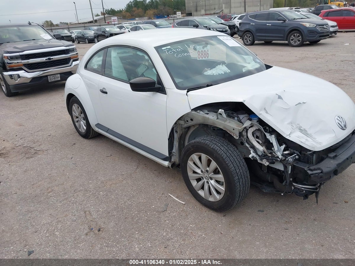 2018 Volkswagen Beetle 3VWFD7AT4JM701569 Lot 41106340