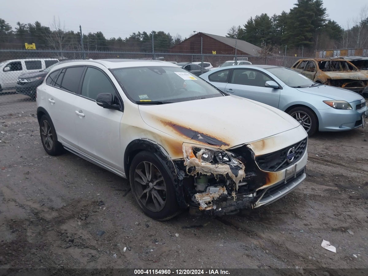 2016 Volvo V60 YV4612HK9G1008141 Lot 41154960