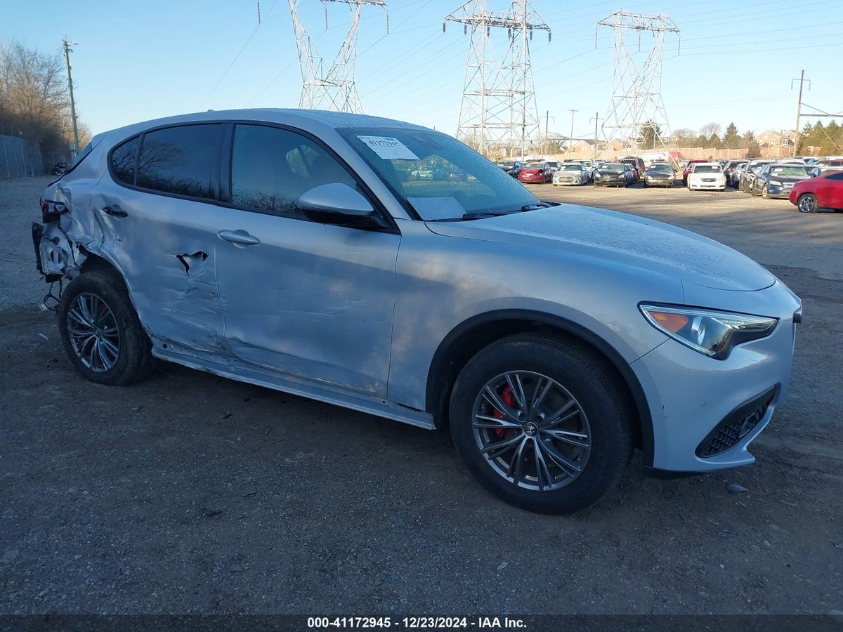 2023 Alfa Romeo Stelvio ZASPAKANXP7D64002 Lot 41172945