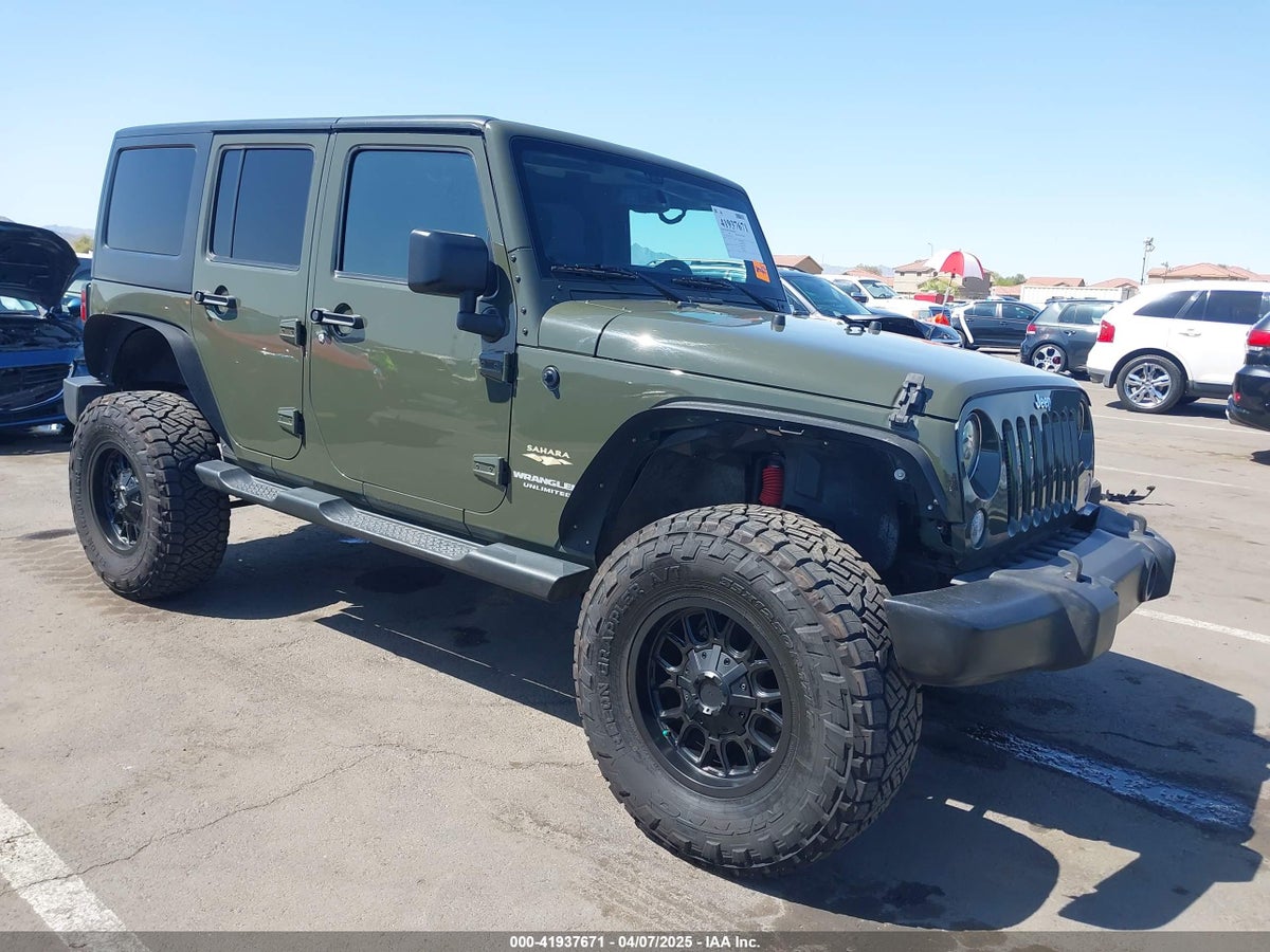 2015 JEEP WRANGLER UNLIMITED SAHARA