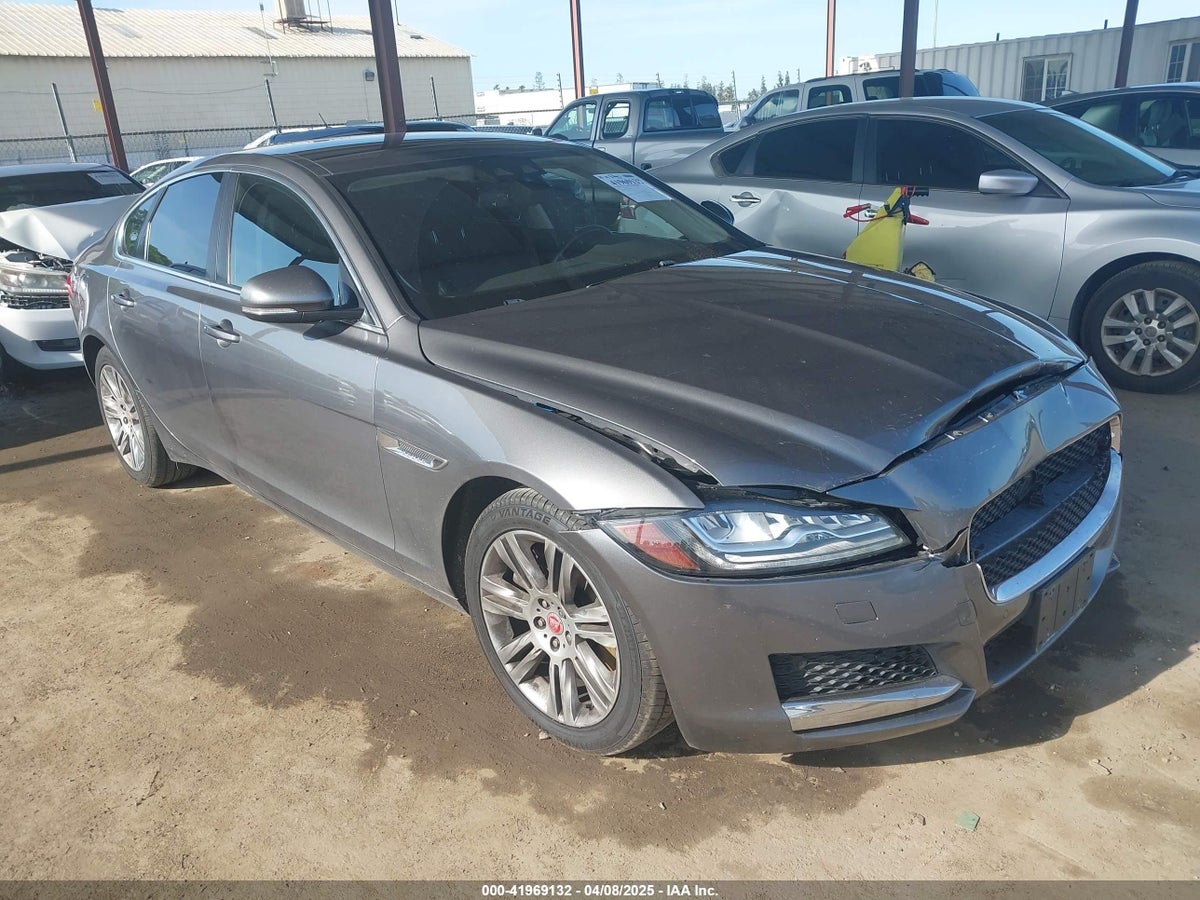 2016 Jaguar XF SAJBD4BV2GCY20555 Lot 41969132
