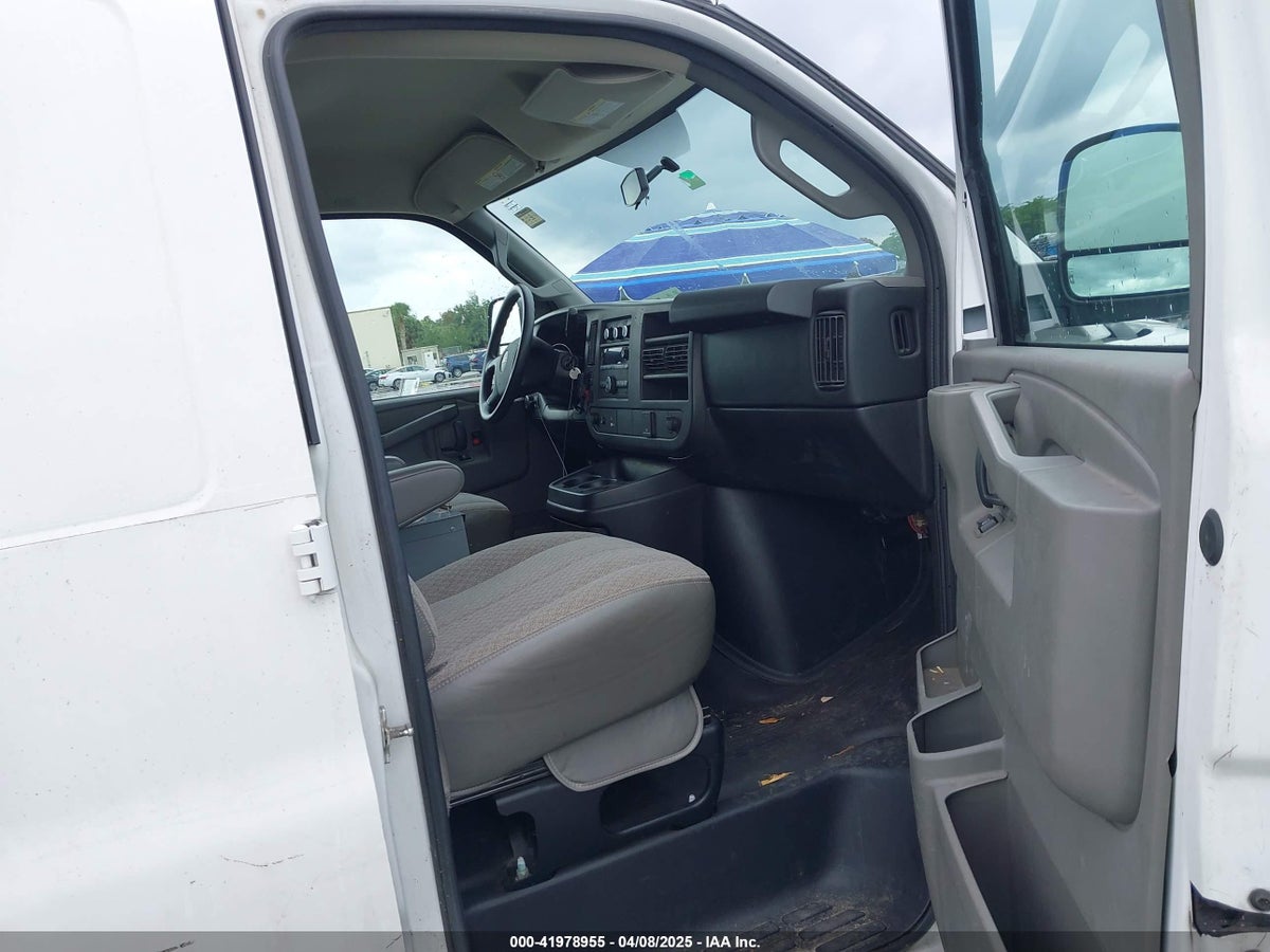2016 GMC Savana 1GTW7AFF4G1304878 Lot 41978955