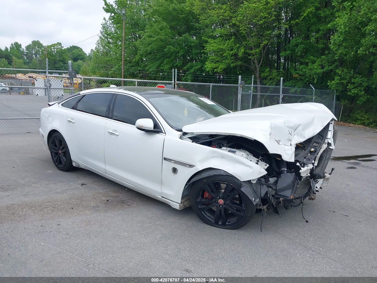 2016 Jaguar XJ-Series SAJWJ2GD8G8W00063 Lot 42076707