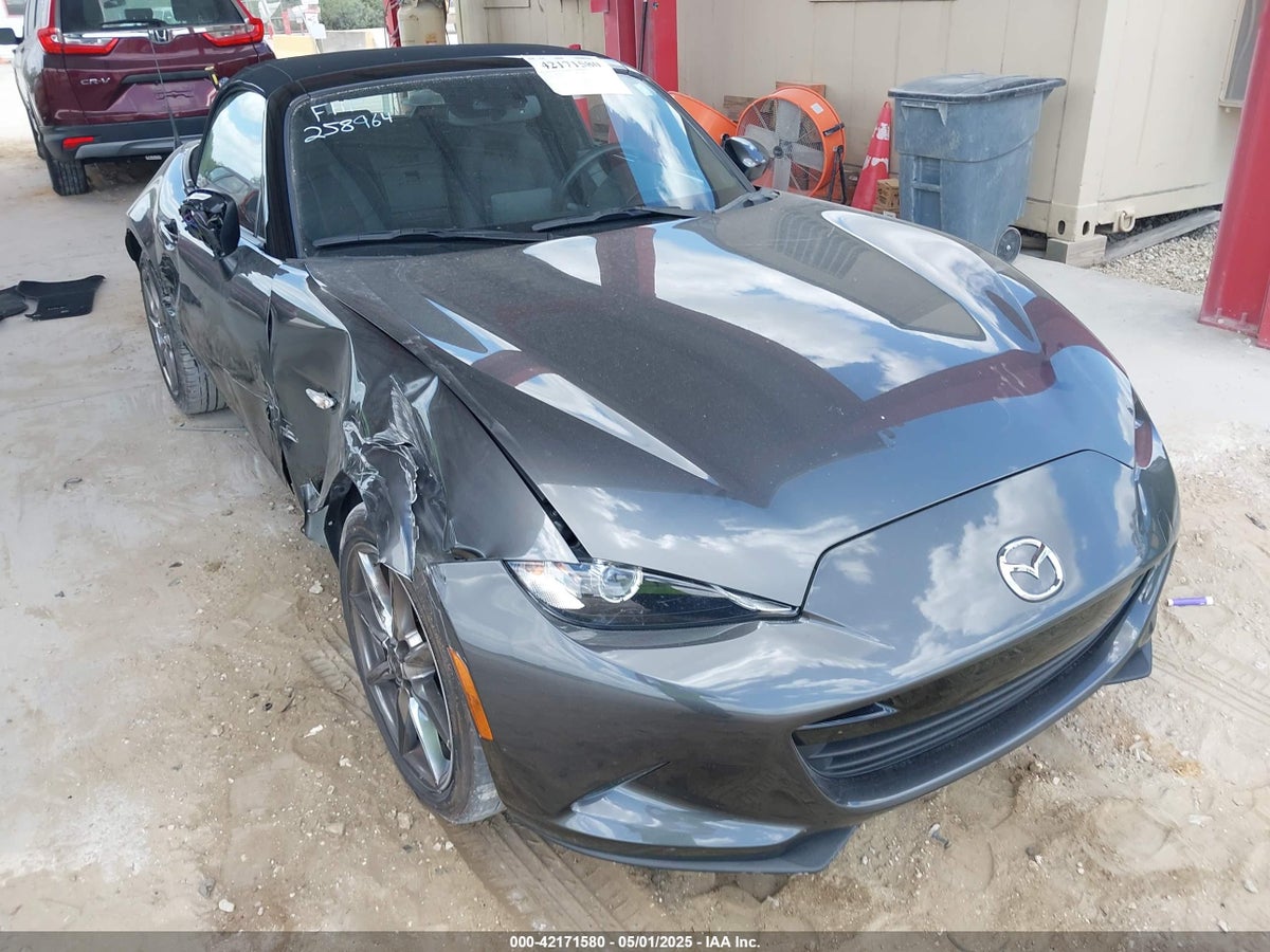 2022 Mazda MX-5 JM1NDAD75N0502727 Lot 42171580