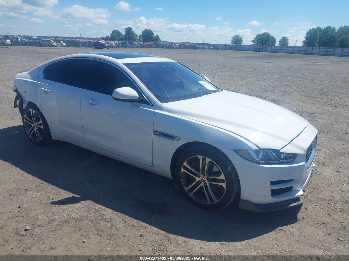 2017 Jaguar XE SAJAJ4BV2HA970361 Lot 42379492