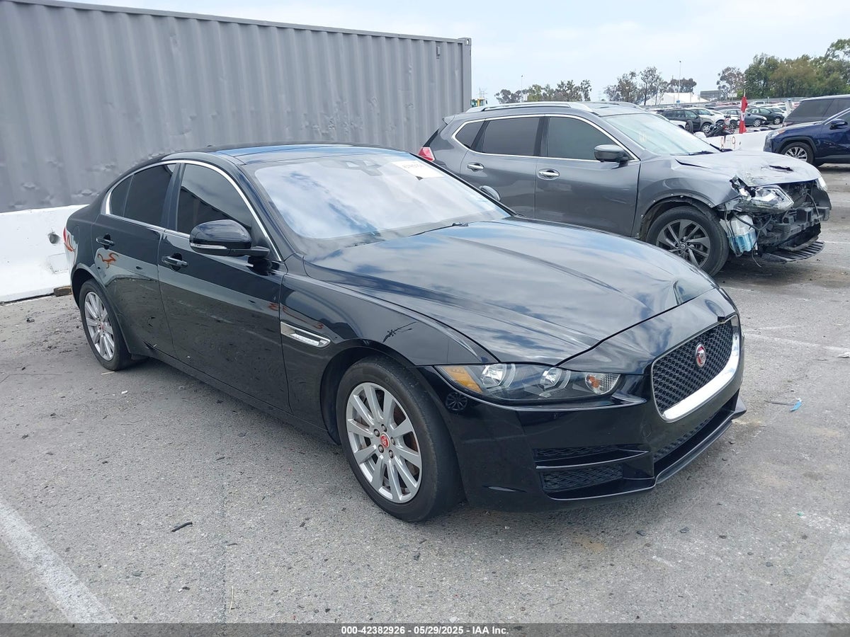 2019 Jaguar XE SAJAR4FX2KCP47494 Lot 42382926