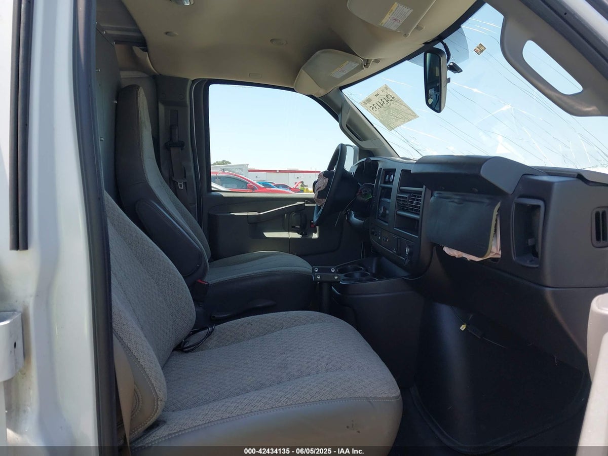 2022 GMC Savana 1GTW7AFPXN1139859 Lot 42434135