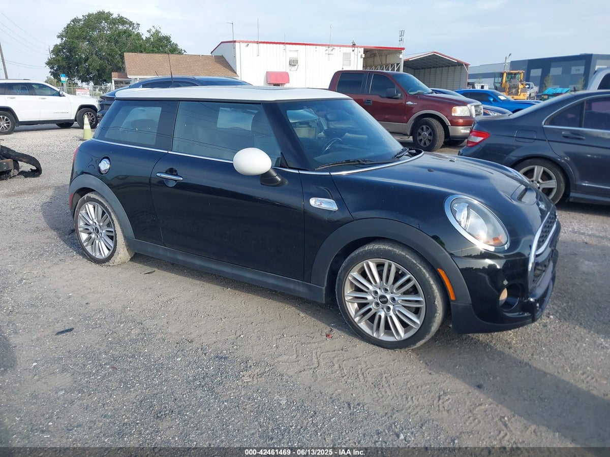 2016 Mini Hardtop WMWXP7C53G2A42932 Lot 42461469